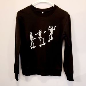 Skating skeleton sweat shirt